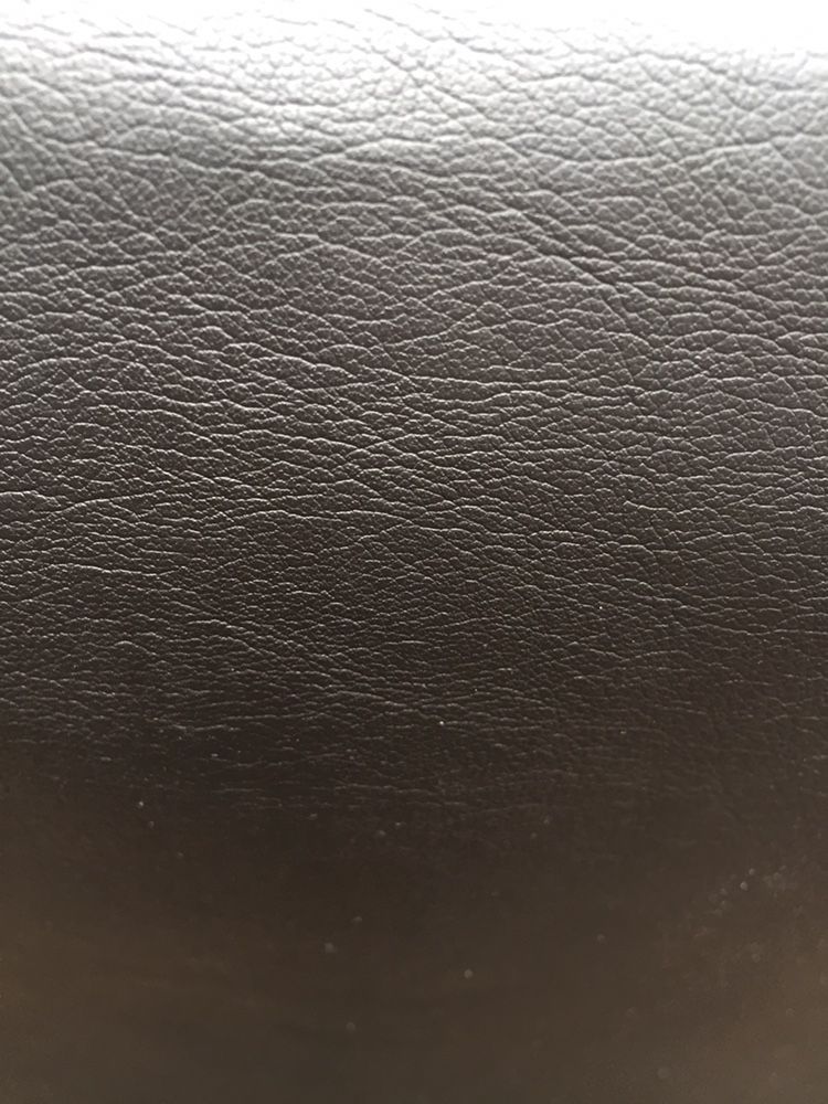 Ultra Leather In Raven Wing Black