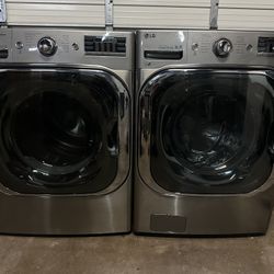 BEAUTIFUL  LG 29 MEGA CAPACITY WASHER AND DRYER SET SUPER CLEAN GREAT CONDITIONS 