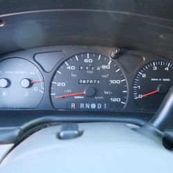 2000 Ford Taurus