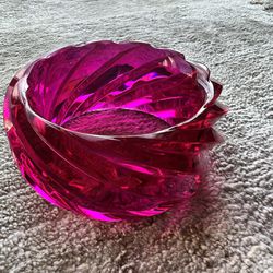 Large  Vintage Chunky Hot Pink Resin “swirl” Bracelet 