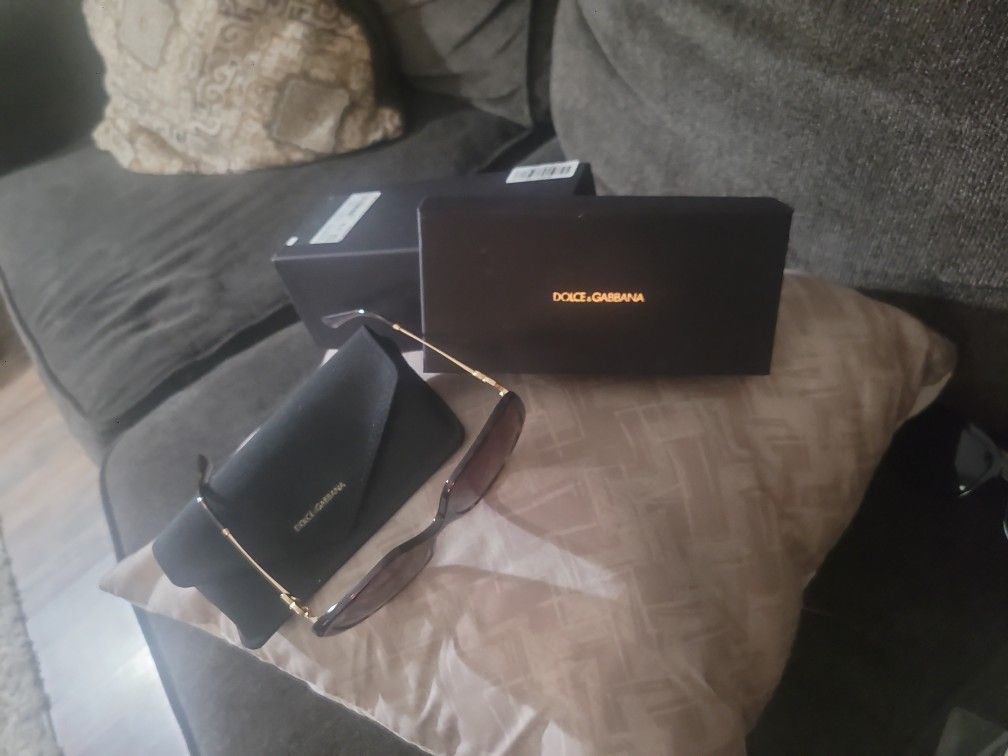 Dolce&Gabbana Leopard Sunglasses