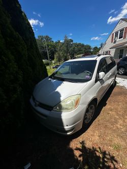 2004 Toyota Sienna