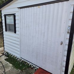 Used Shed Like New