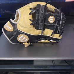 Black And Tan Wilson A2000 Baseball Glove 