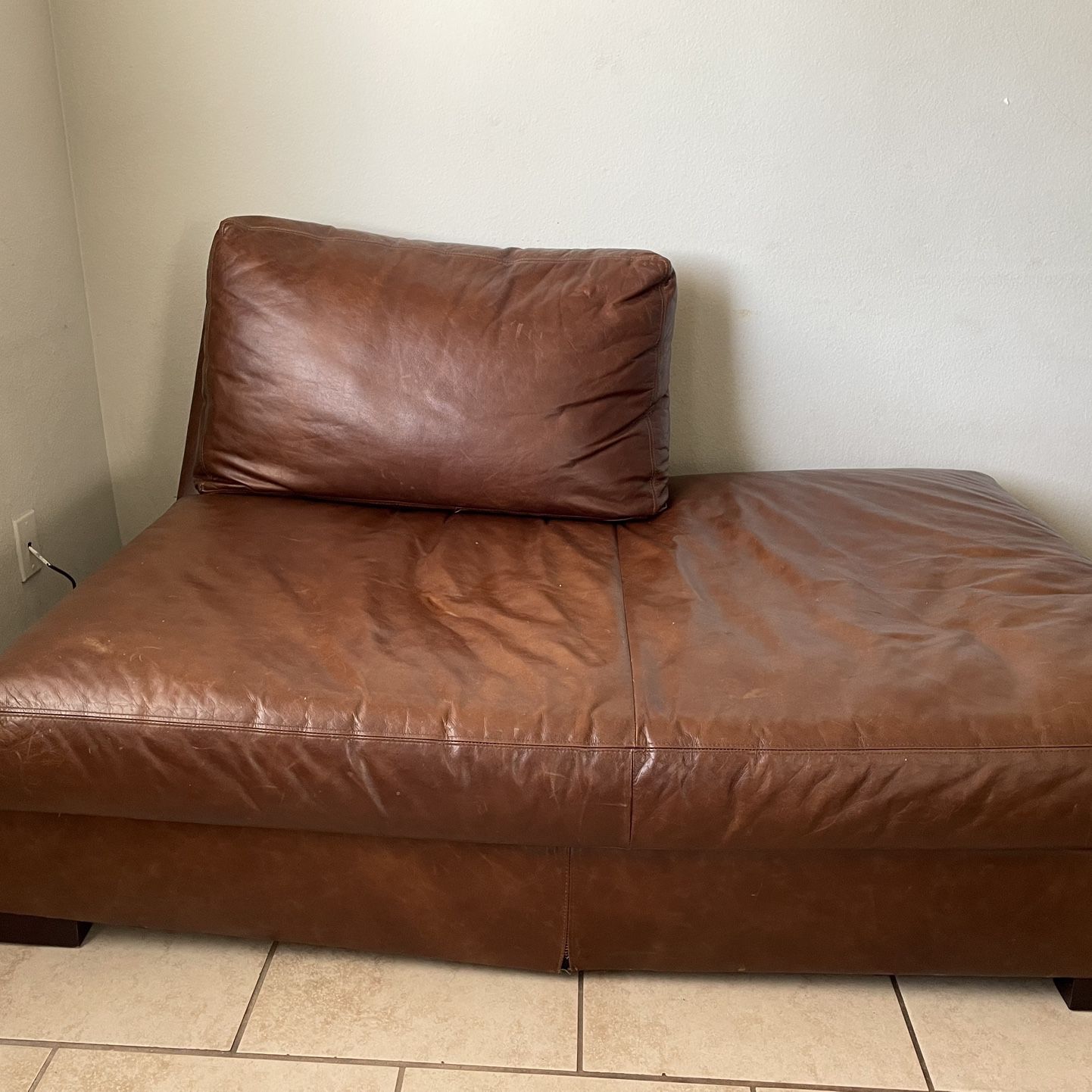 Brown Leather Couch (broken At Bottom)