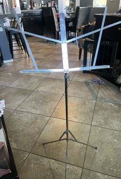 Collapsible Metal Music Stand