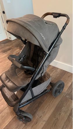 Nuna stroller $75