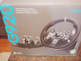 Logitech G920 Racing Wheel and Pedals for Xbox