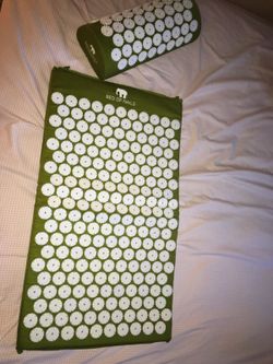Acupressure bed of nail