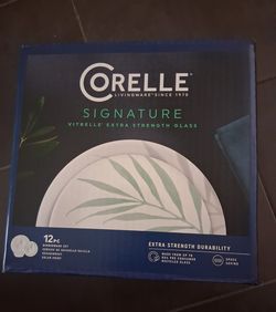 CORELLE SIGNATURE 12 PIECE SOLAR PRINT PATTERN DINNERWARE