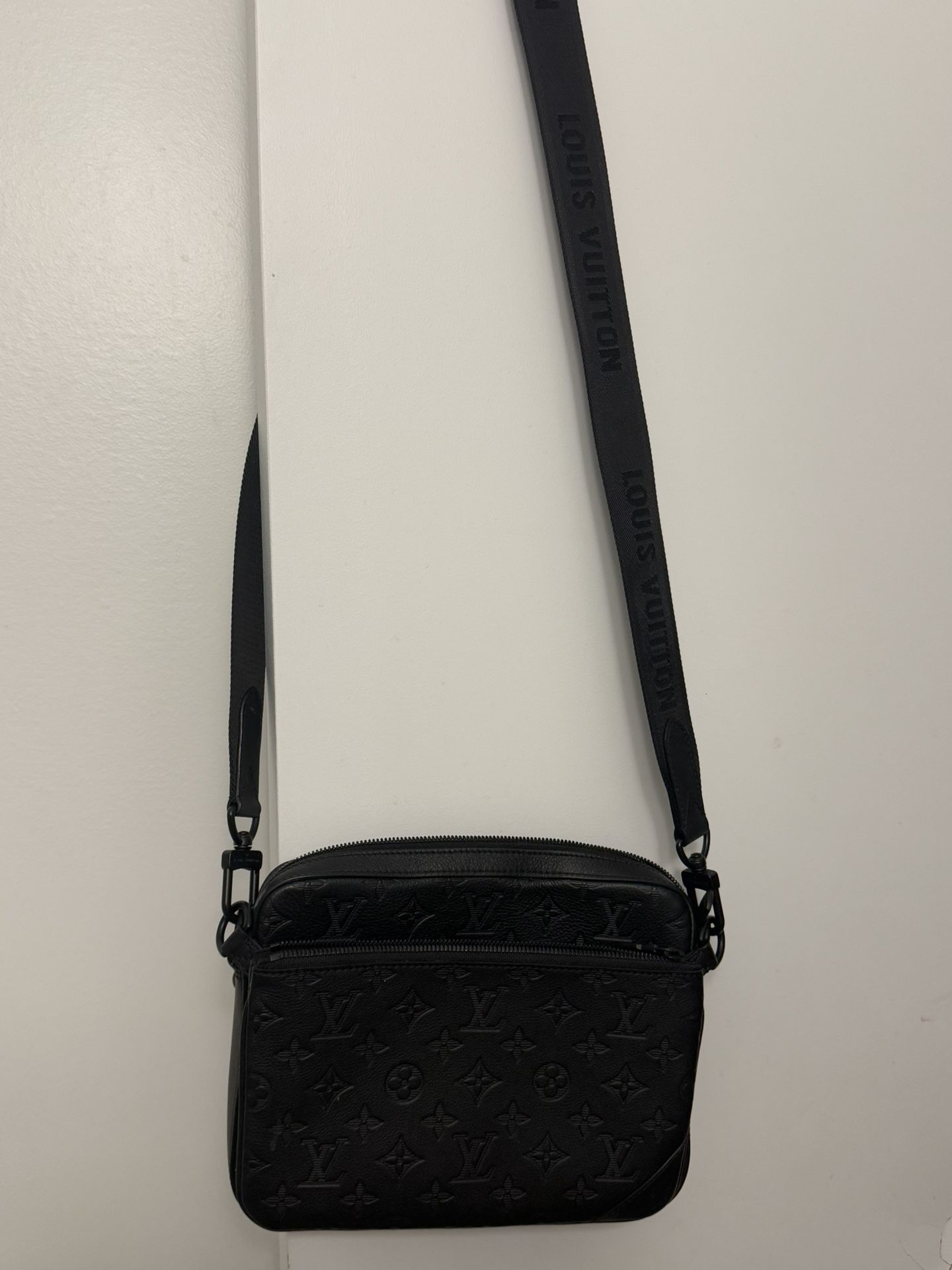 Louis Vuitton Trio Messenger Bag
