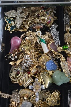Gold Plated Charms 100 pieces