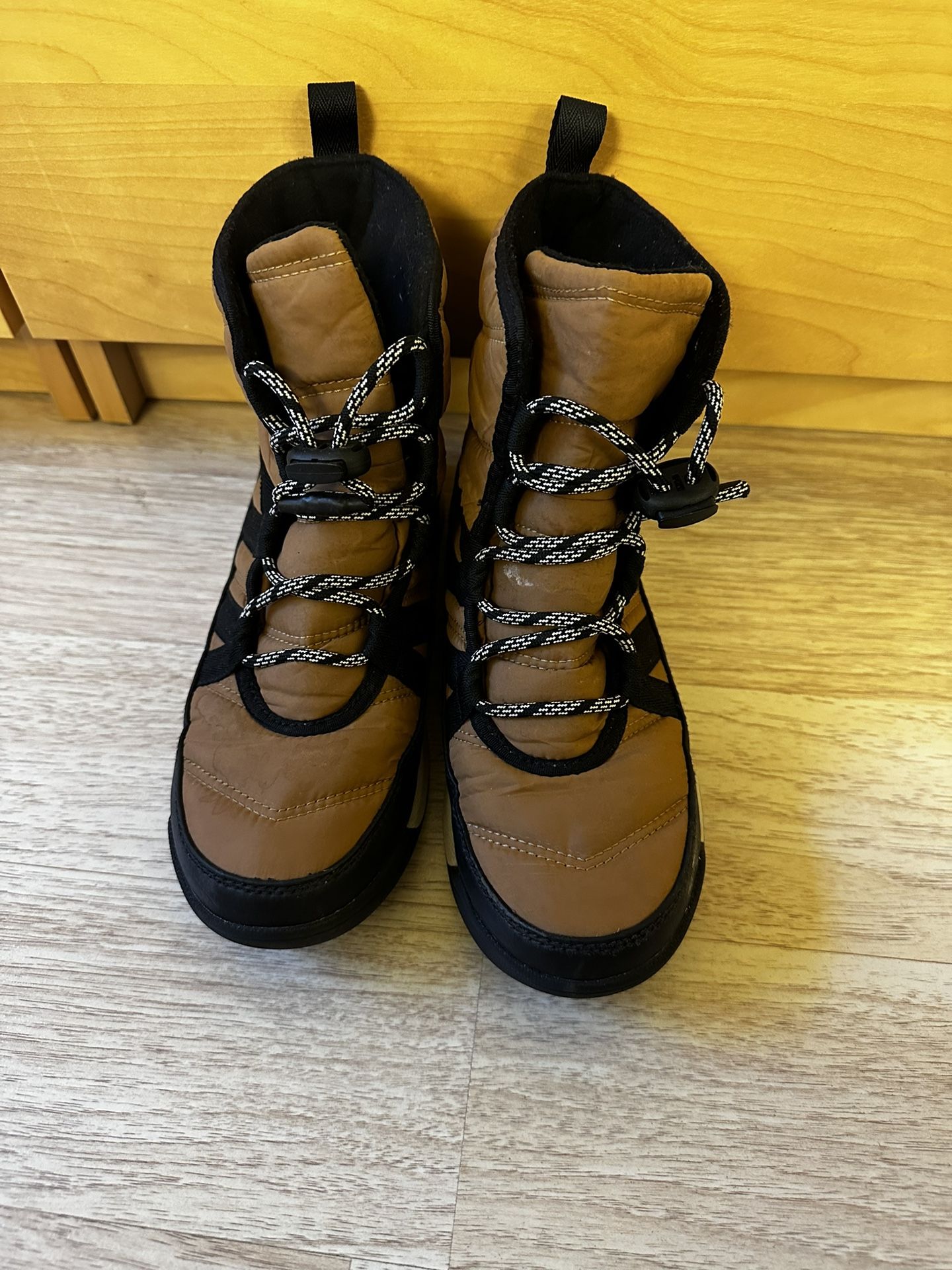 Winter Boots Size 3