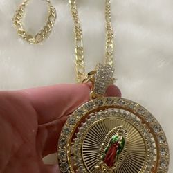 Virgin María  Pendant   Brazalete And Necklace $130 