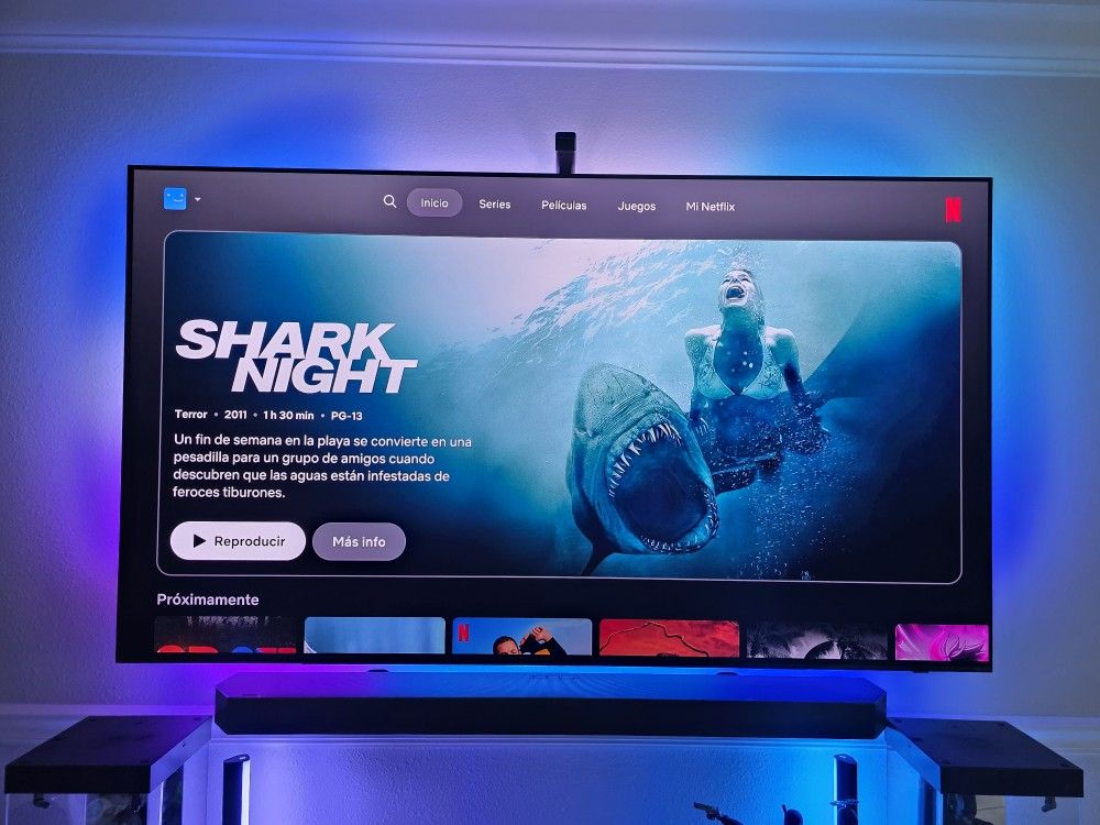 TV SAMSUNG OLED 4K PANTALLA DE 65" CON TODOS SUS ACCESORIOS + KIT DE LUCES GOVEE