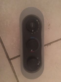 05-10 Honda Odyssey rear AC Heater Control switch