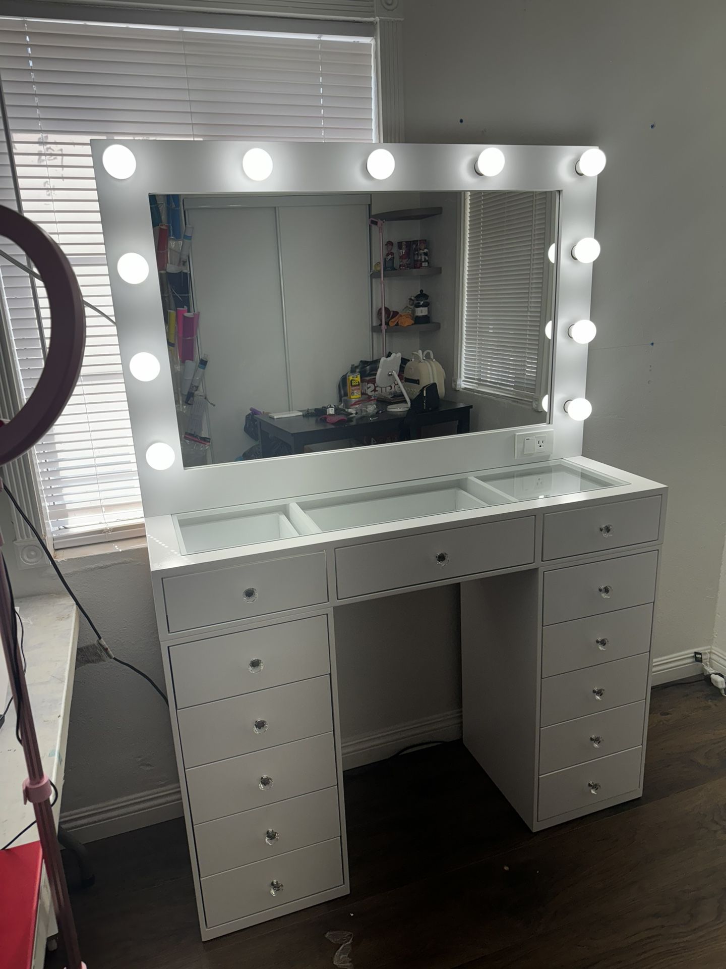 Makeup Vanity 