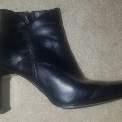 Women's Boots 