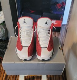 Air Jordan 13 Retro red flint good cond sz 9