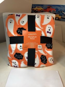 Brand New Microplush Halloween Throw