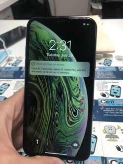 iPhone XS 64GB unlocked