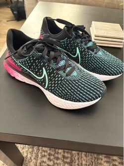 Nike React Infinity Flyknit Sneakers