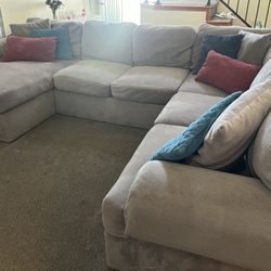 Big Couch Sectional 