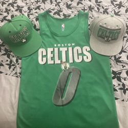 NBA Boston Celtics, Jayson Tatum Jersey Mens Size Small And Hats 30$ Firm North Side Milwaukee And Foster