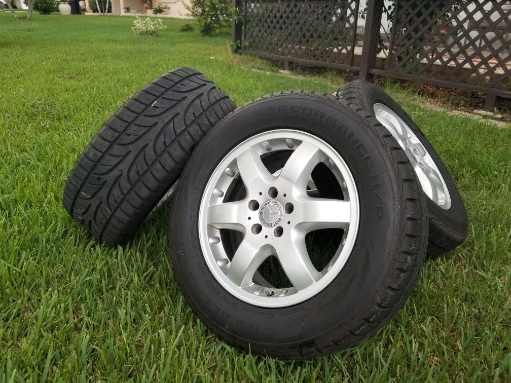Mercedes ML w163 M Class Set of wheels rims tires