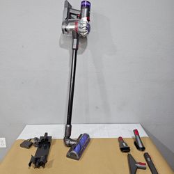 Absolute Dyson V8 Vacuum Cordless - 4 piece attachment
