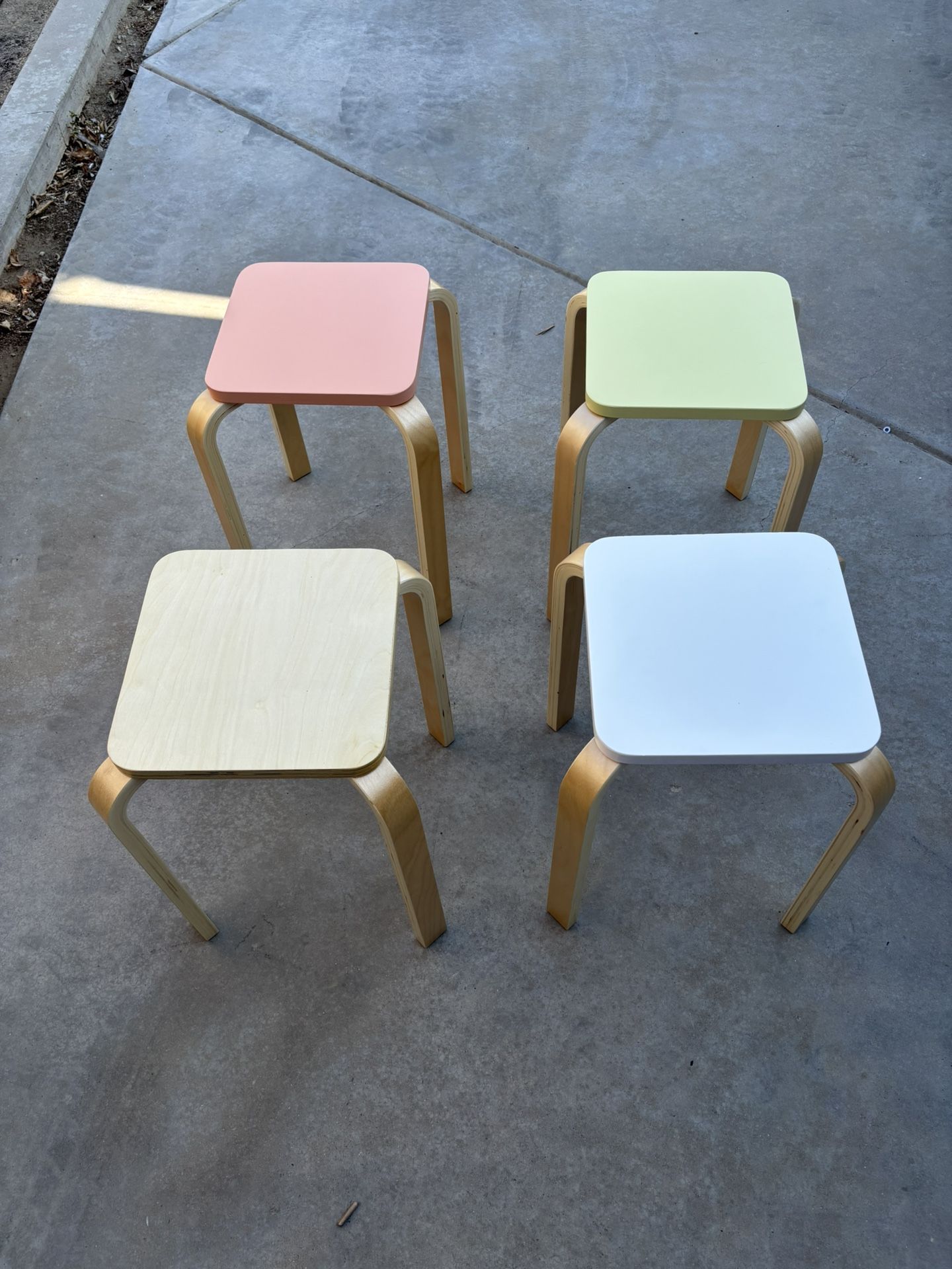 4 Pc Small Stools