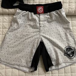 Syr Shorts Shoyoroll Med And Lrg