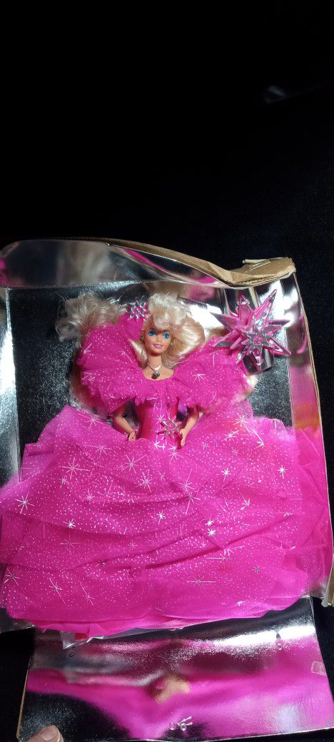1990 Happy Holiday Barbie