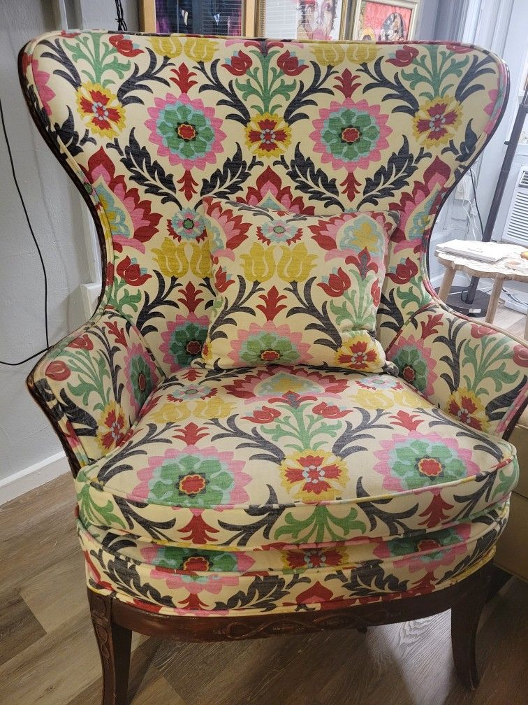 Accent Chair