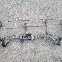 Bear archery pledge compound bow