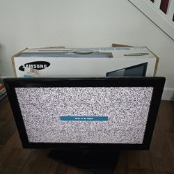 Samsung LN32B460 Lcd Tv