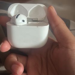 AirPods Pro’s 