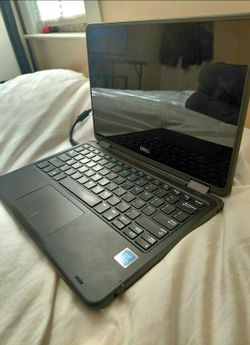 Intel 12in touch pad like new fast comes with case