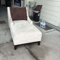chaise lounge-cream color