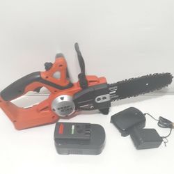 Black & Decker CCS818 18-volt cordless chainsaw 8-inch bar and chain.18v Battery And Charger. All Works Great 