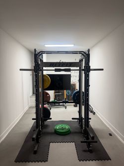 squat rack with cable pulleys