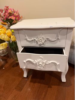 Night stand/table