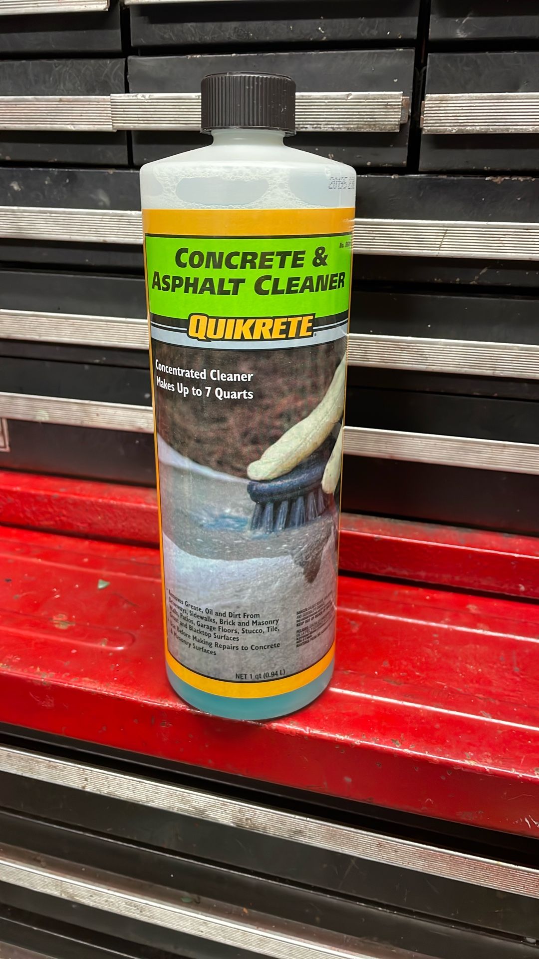 Concrete &Asphalt Cleaner