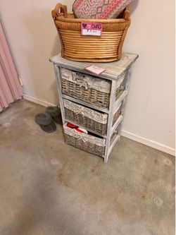 Mini cabinets
