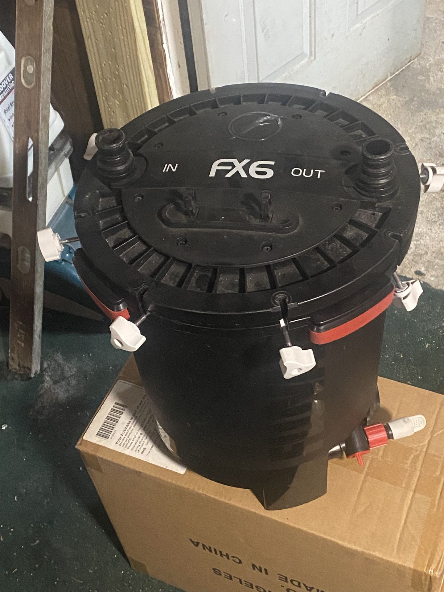 FX6 Canister