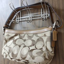 Ladies Nice Coach Monogram Purse 