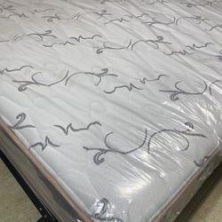 👑 NEW KING SIZE DOUBLE SIDED MID PLUSH COMFORT MATTRESS W.BOXSPRINGS INCLUDED 👑 