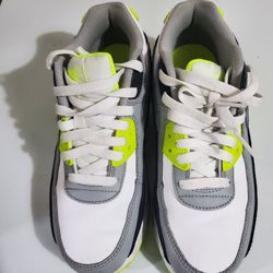 Nike Air Max 90 Size 6.5Y