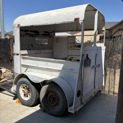 Horse Trailer 