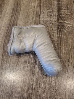 Scott Cameron putter head cover